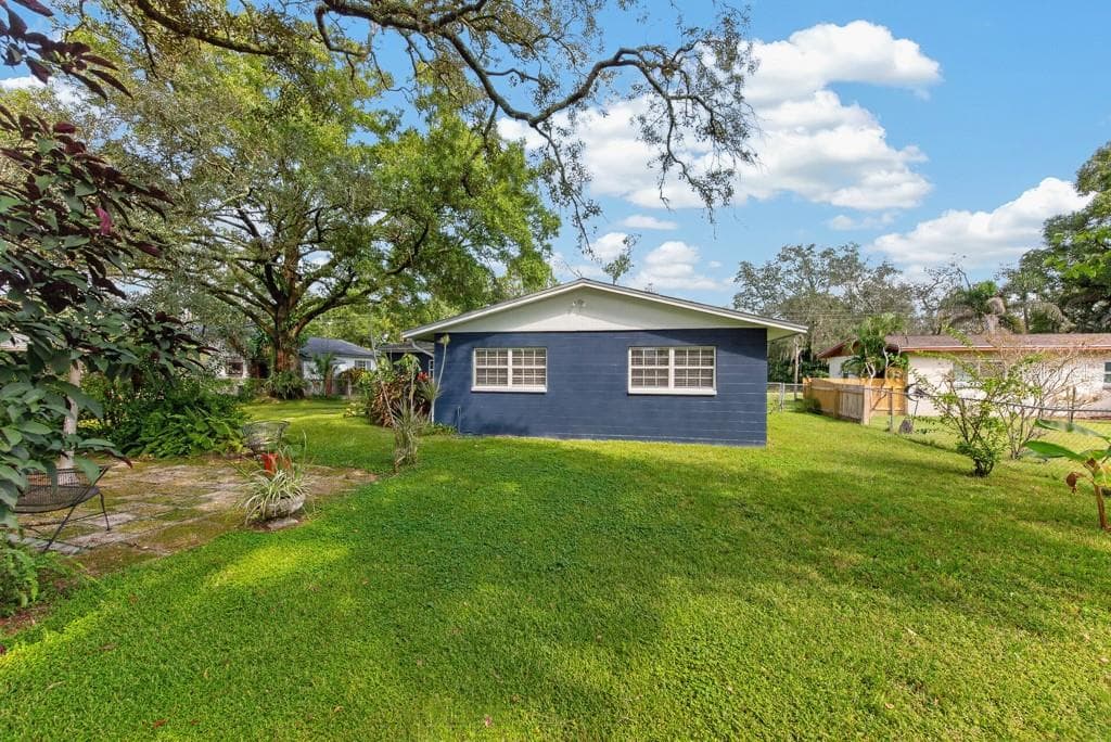 Single Family Residence at 1708 POND LAKE DR, TAMPA, photo 55 of 80