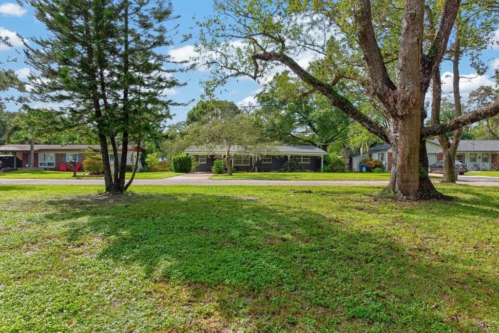 Single Family Residence at 1708 POND LAKE DR, TAMPA, photo 67 of 80