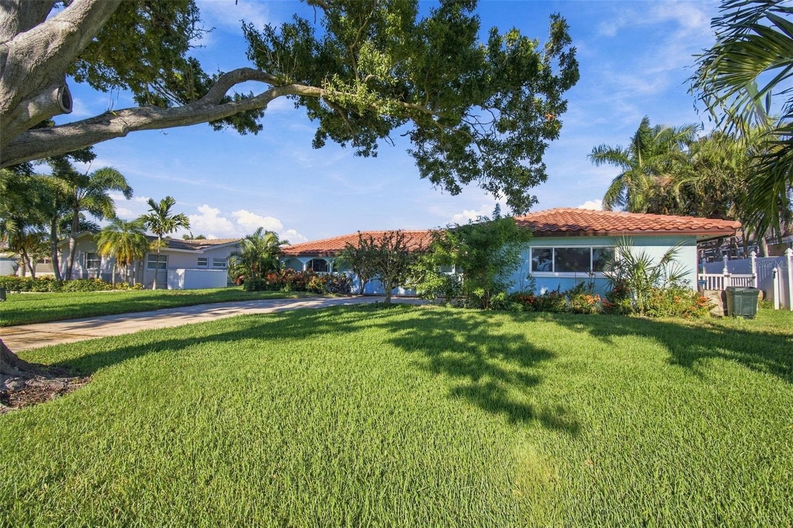 Single Family Residence at 11975 7TH ST E, TREASURE ISLAND, photo 3 of 84