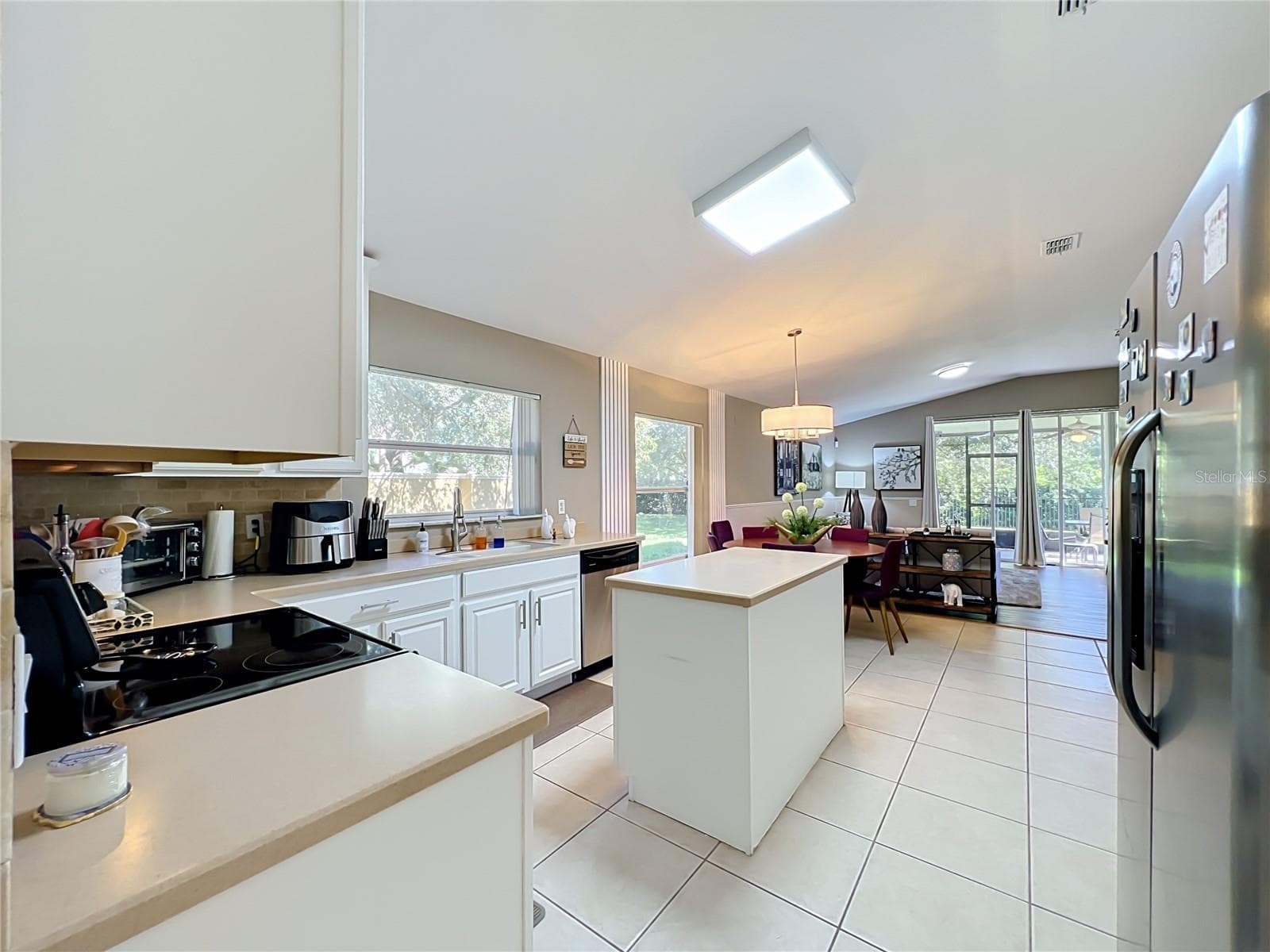 Single Family Residence at 3315 FLAMBOROUGH DR, ORLANDO, photo 34 of 95