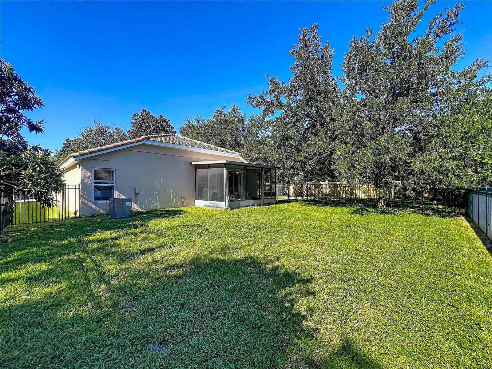 Single Family Residence at 3315 FLAMBOROUGH DR, ORLANDO, photo 77 of 95