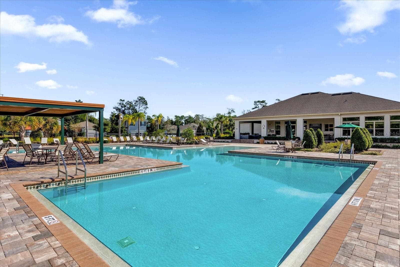 Single Family Residence at 323 CHARLES DR, DELAND, photo 40 of 44