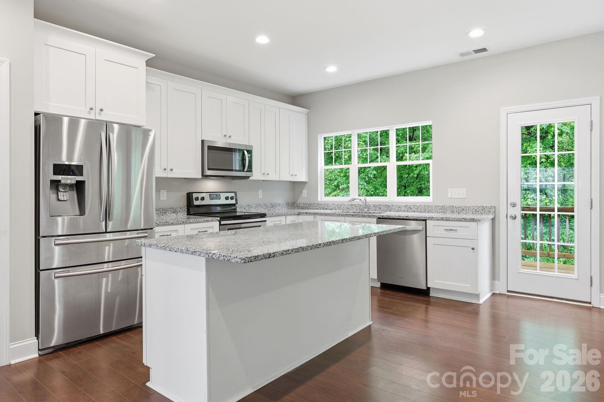 Single Family Residence at 8207 Dumphries Drive, Huntersville, photo 10 of 40