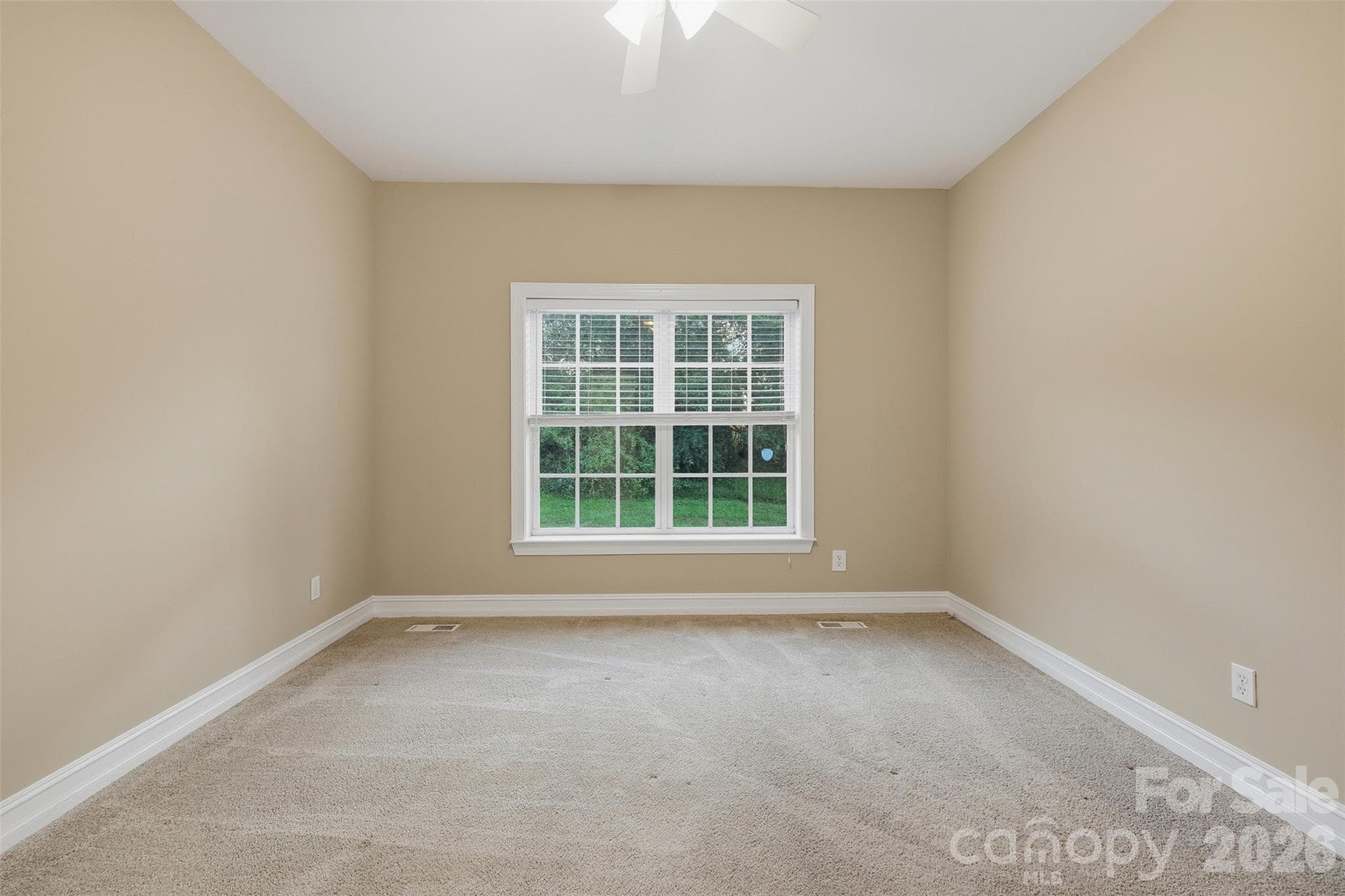 2 of 2 guest bedrooms - 151 Robertson Drive, Taylorsville