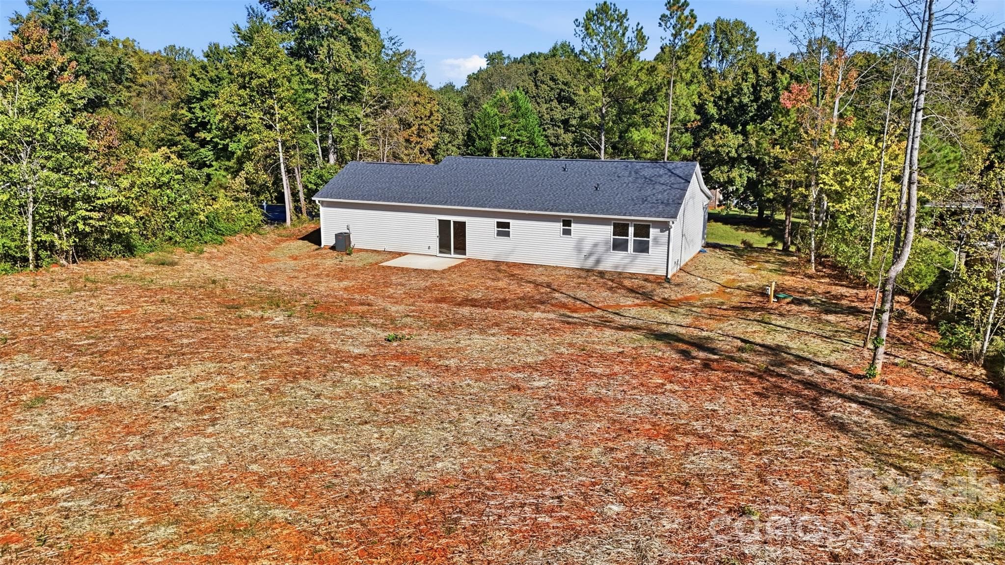 Single Family Residence at 2935 Heavners Farm Court, Lincolnton, photo 5 of 25