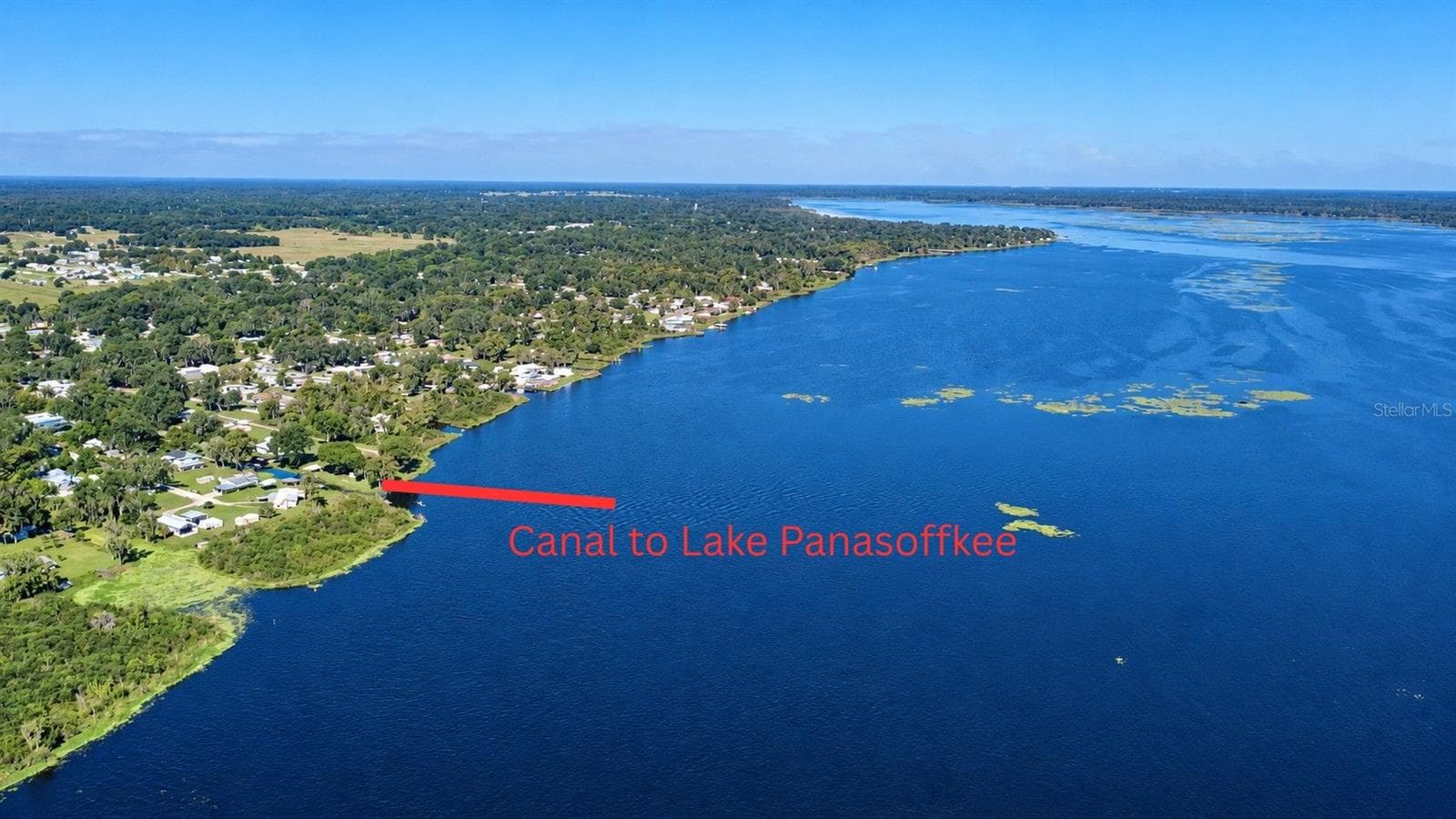 Single Family Residence at 766 CR 485A, LAKE PANASOFFKEE, photo 7 of 61