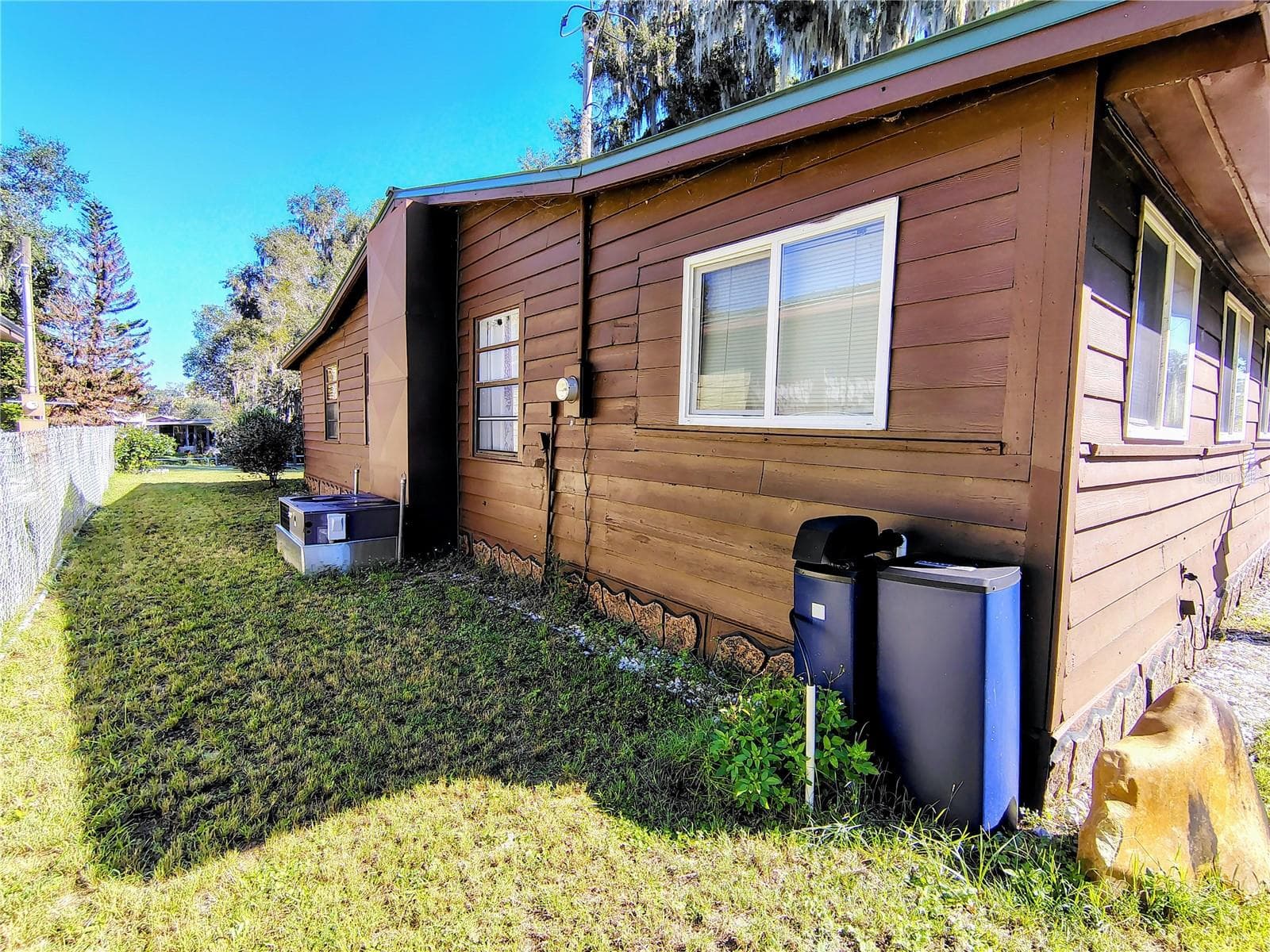 Single Family Residence at 766 CR 485A, LAKE PANASOFFKEE, photo 59 of 61