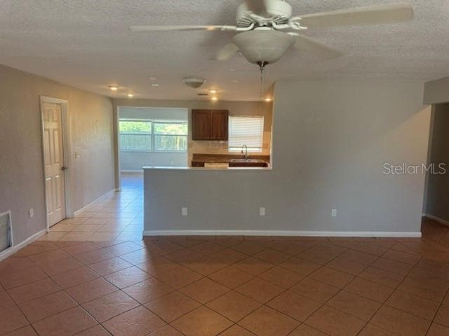 Single Family Residence at 6953 41ST TER N, ST PETERSBURG, photo 2 of 8