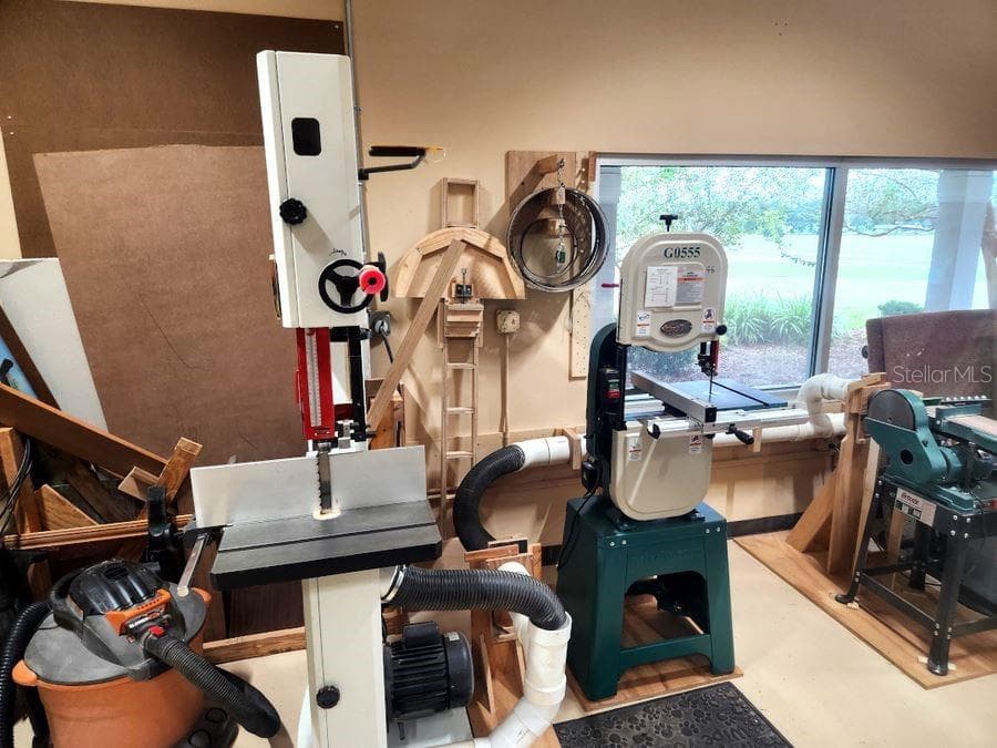 More Wood shop - 8906 SW 84TH CIR, OCALA