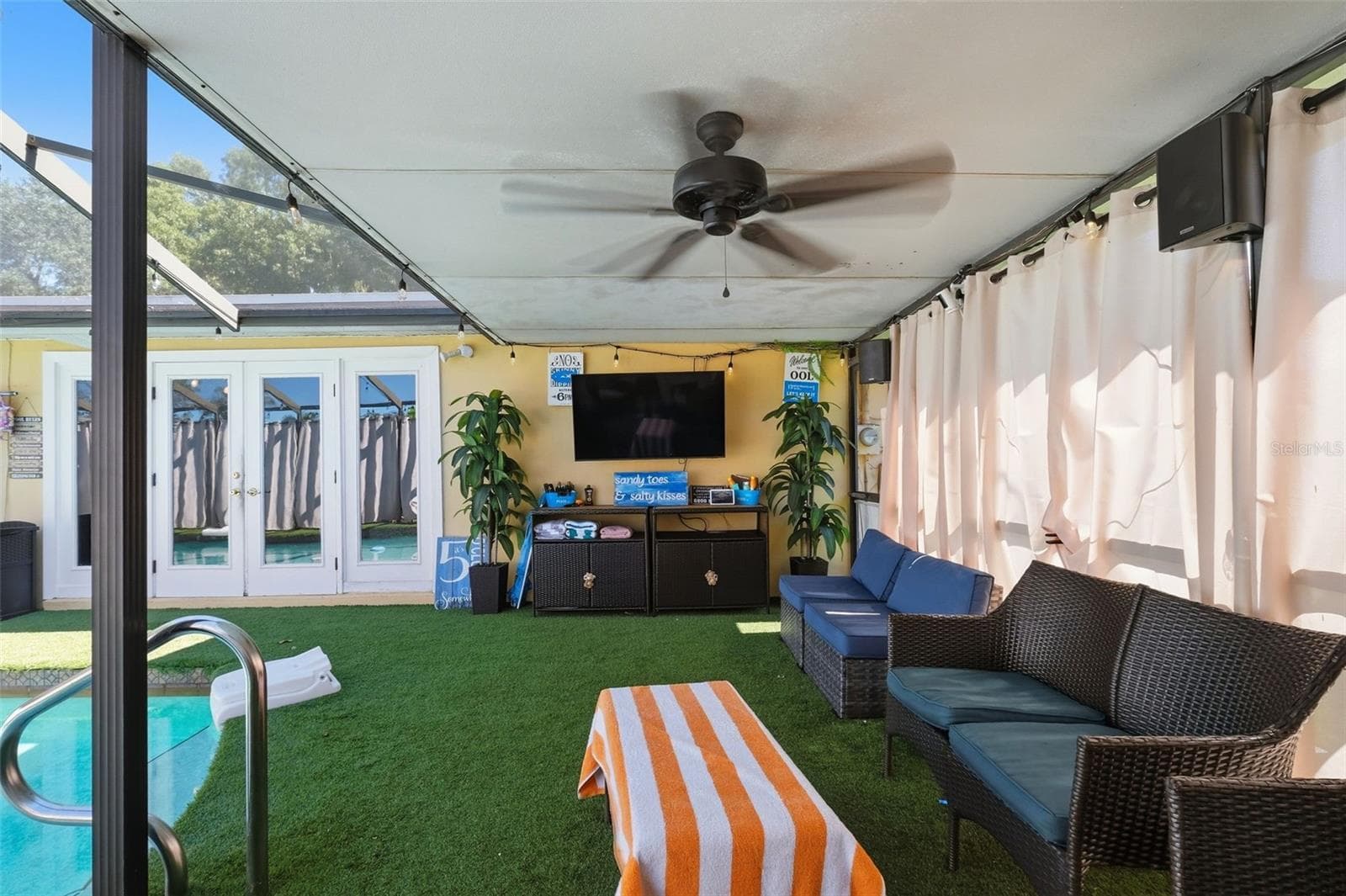 Single Family Residence at 1356 WOODCREST AVE, CLEARWATER, photo 31 of 39