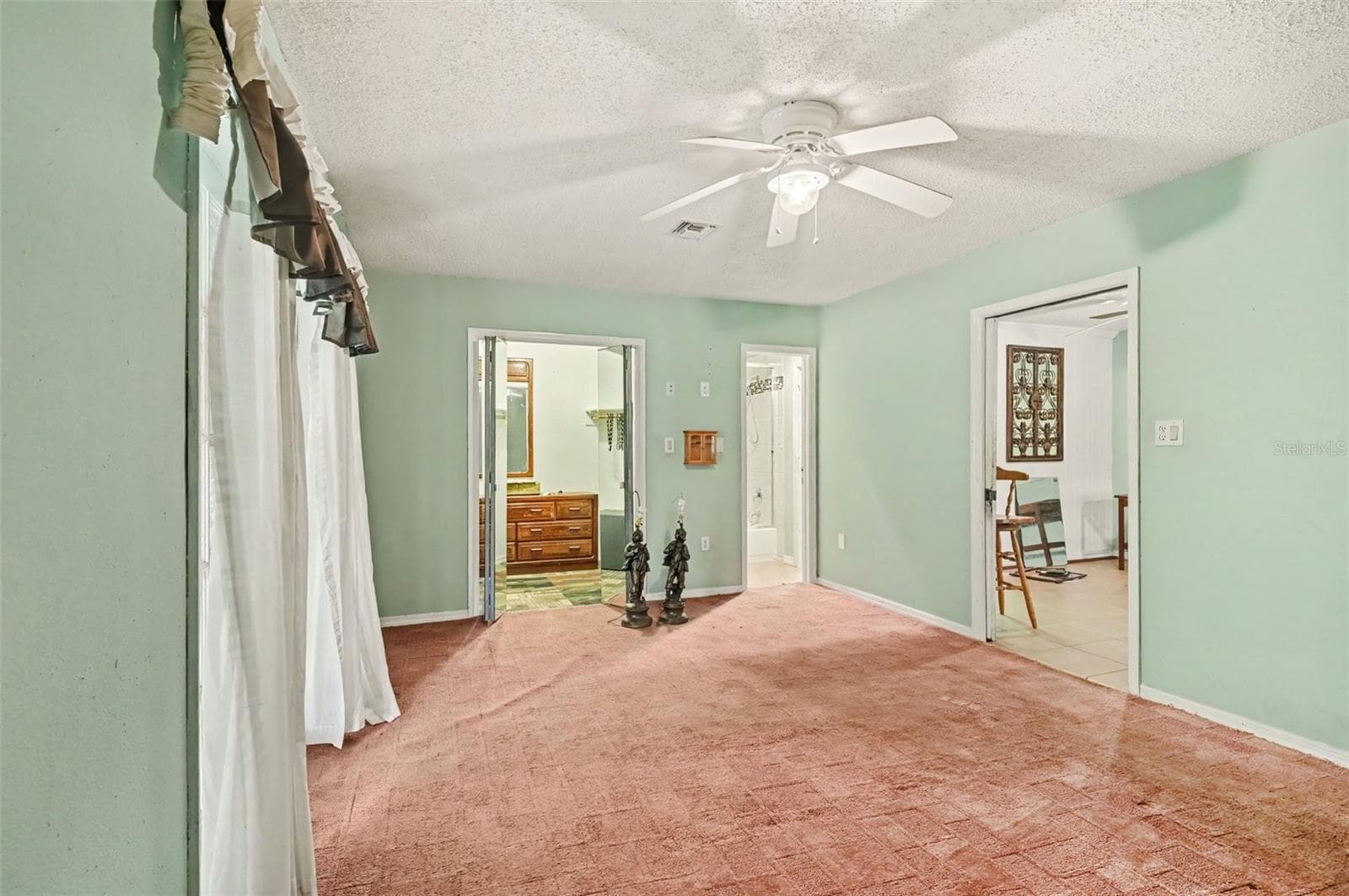 Single Family Residence at 415 THOMAS AVE, LEESBURG, photo 10 of 26