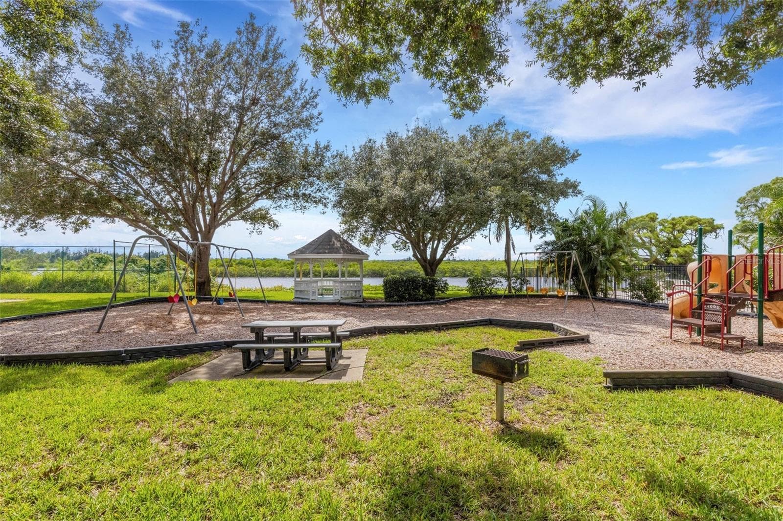 Single Family Residence at 907 50TH ST E, BRADENTON, photo 54 of 70