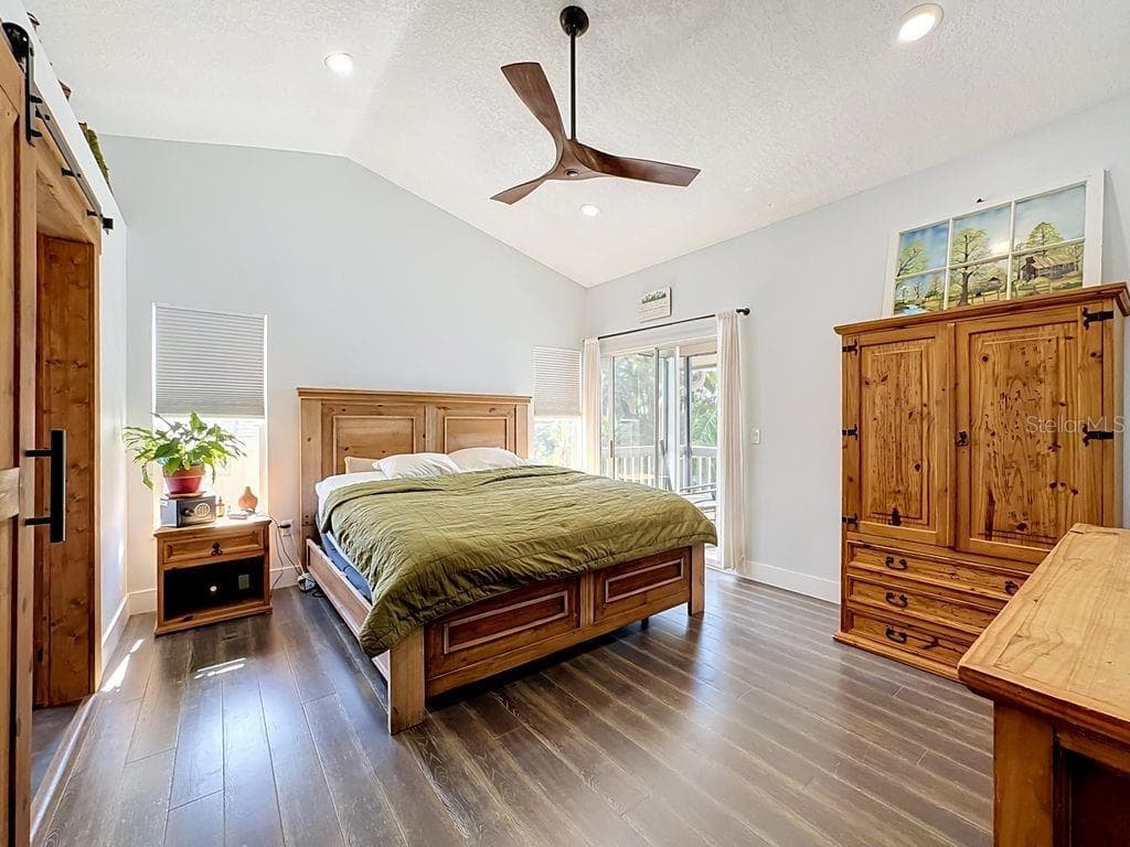 Primary Suite - BRADEN RIVER LAKES, BRADENTON