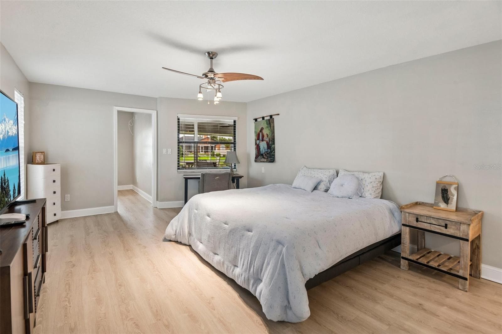 Single Family Residence at 1175 SAN CARLOS AVE NE, ST PETERSBURG, photo 17 of 38