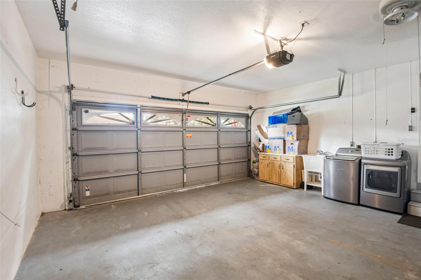 Single Family Residence at 1175 SAN CARLOS AVE NE, ST PETERSBURG, photo 21 of 38