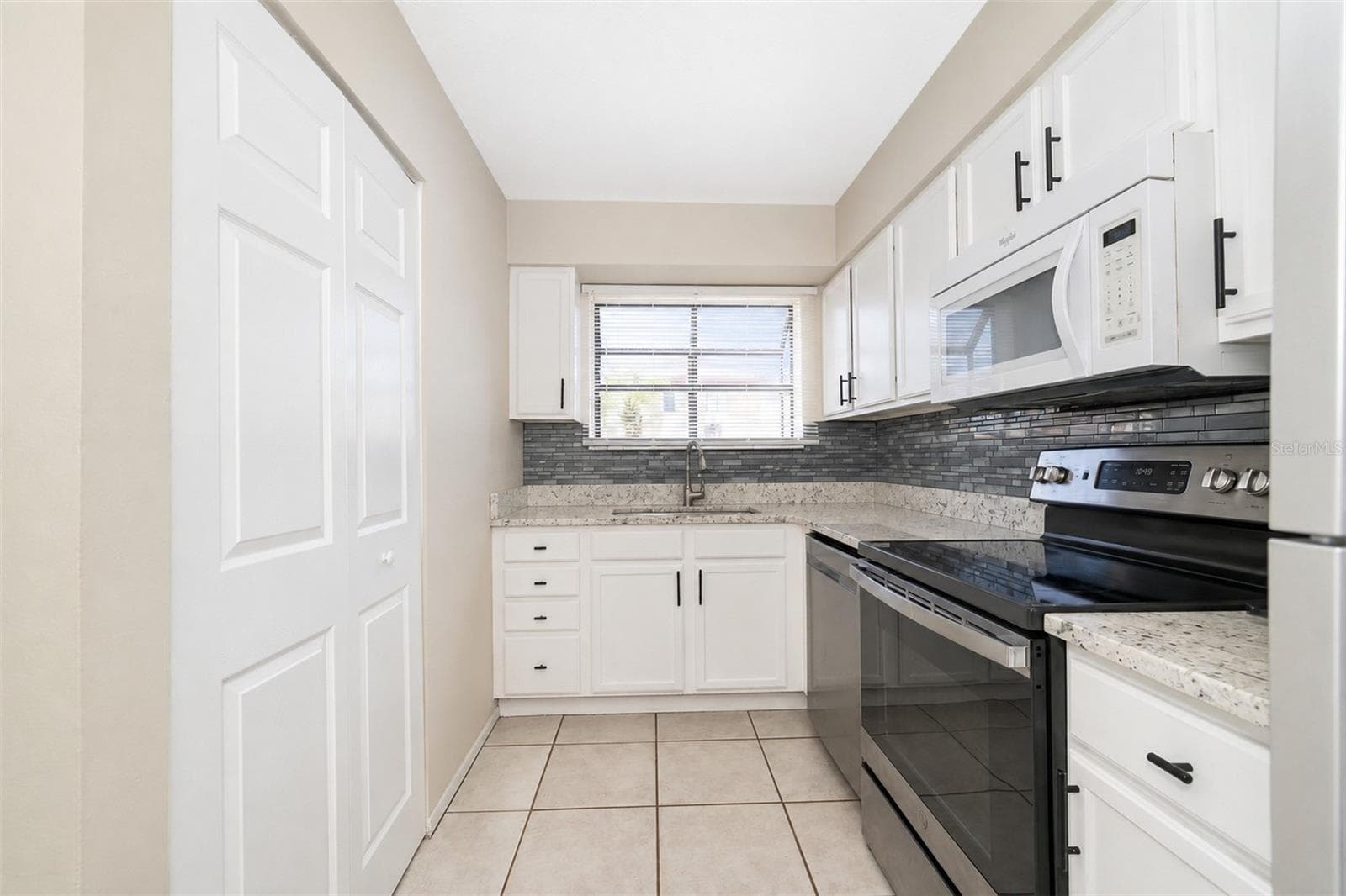 Condominium at 129 WHITE FAWN DR #1290, DAYTONA BEACH, photo 3 of 26