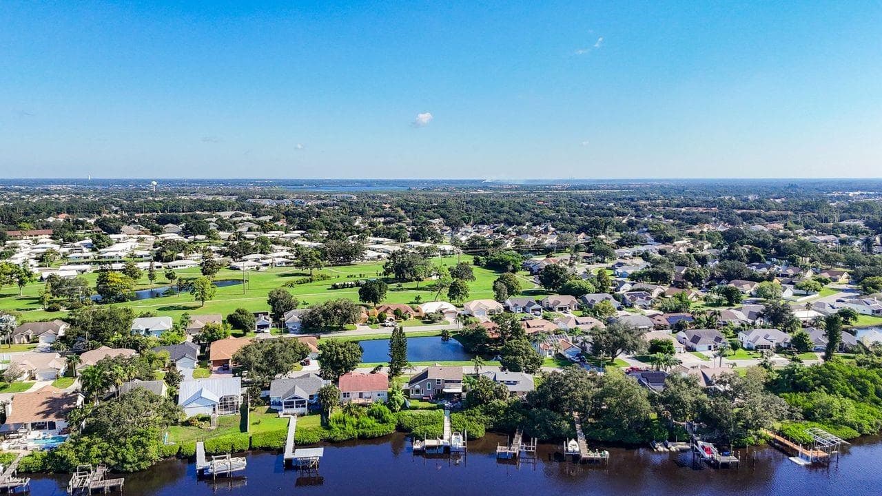 Back Home Aerial View - BRADEN RIVER LAKES, BRADENTON