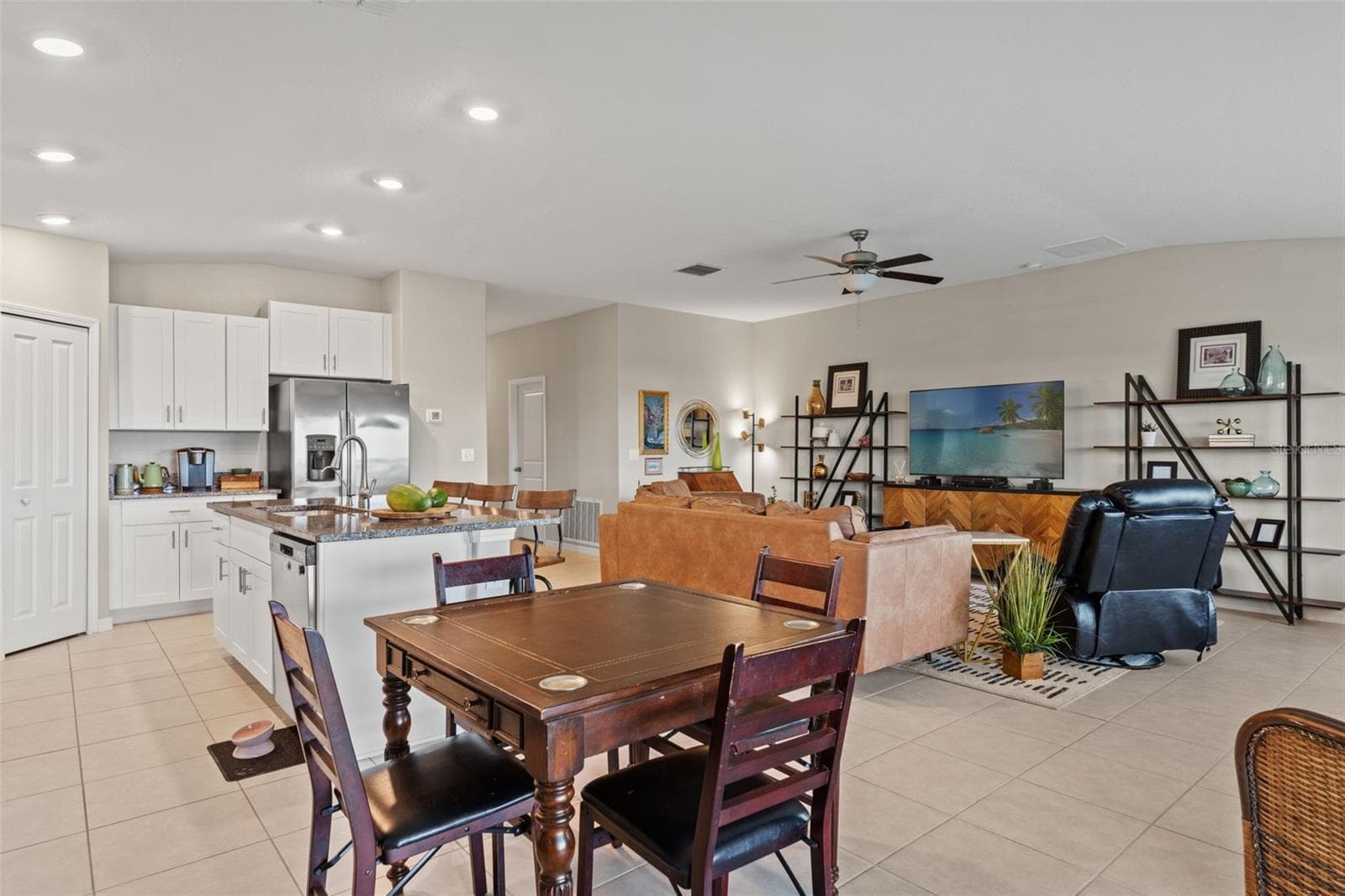 Single Family Residence at 31713 SUN KETTLE LOOP, WESLEY CHAPEL, photo 15 of 58