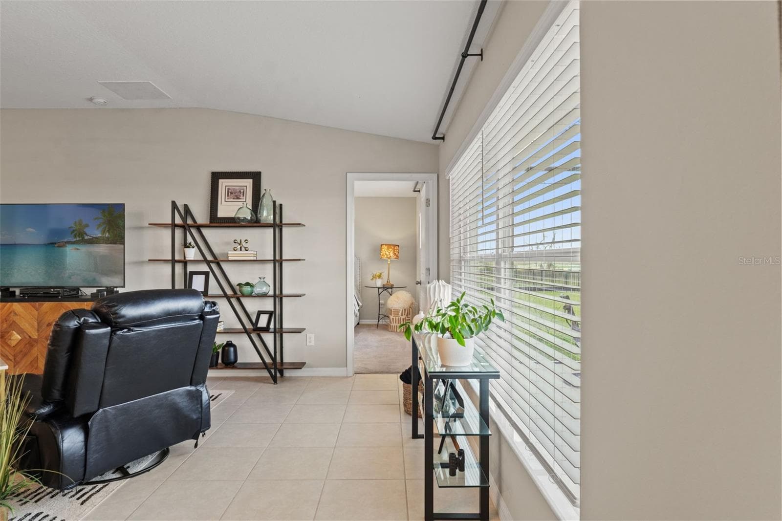 Single Family Residence at 31713 SUN KETTLE LOOP, WESLEY CHAPEL, photo 33 of 58
