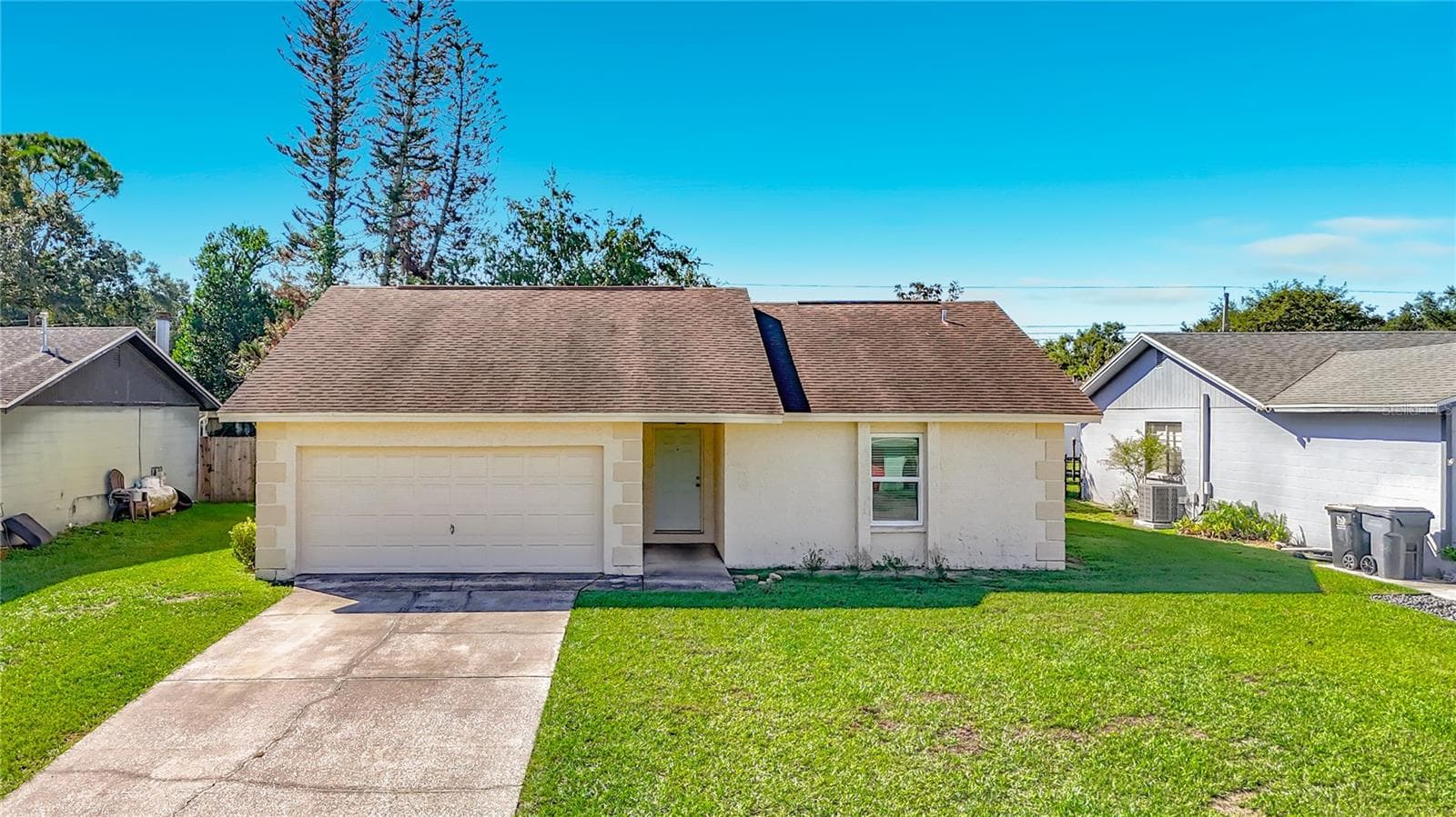 3749 FEATHER DR