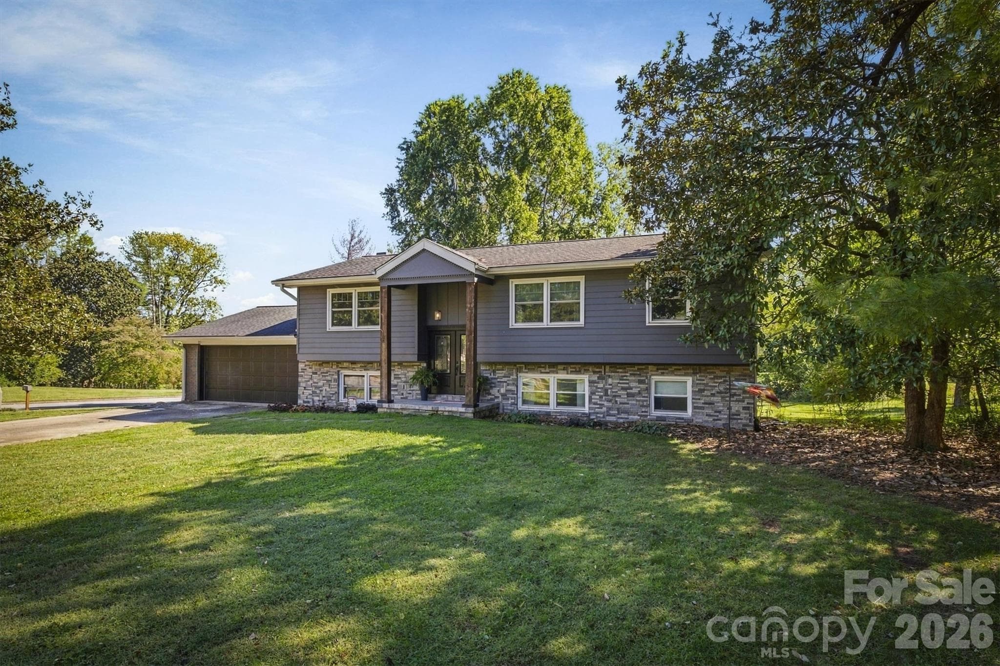 108 Inglewood Drive