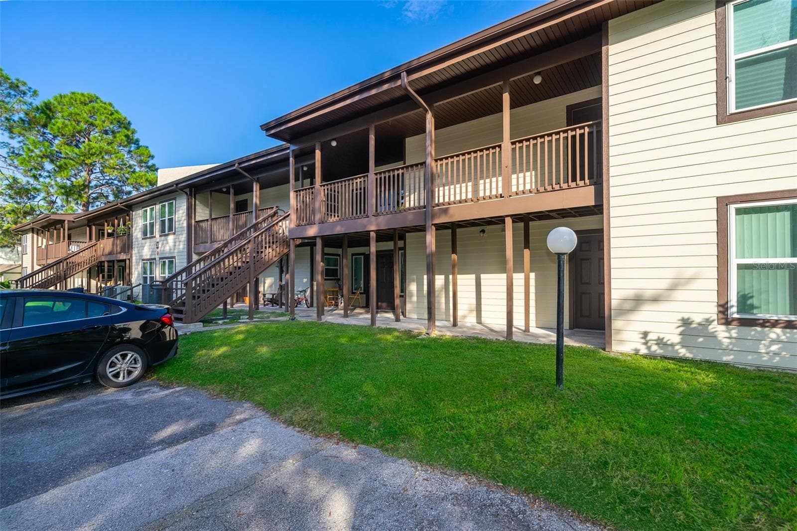 Condominium at 20104 SANDALWOOD DR #104, WILDWOOD, photo 4 of 31