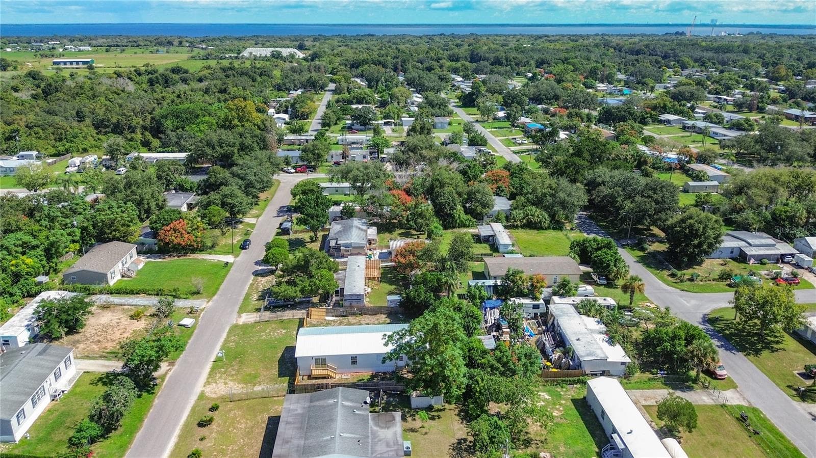 Manufactured Home at 3443 POPULATIC ST, MIMS, photo 22 of 65