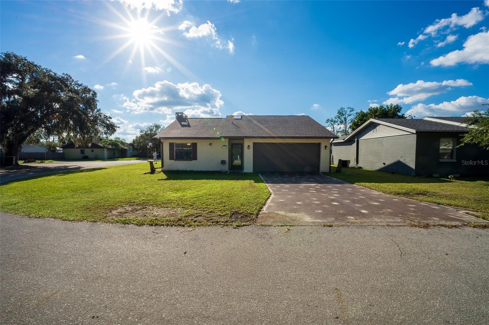 FRONT - 1327 WATERVIEW BLVD E, LAKELAND