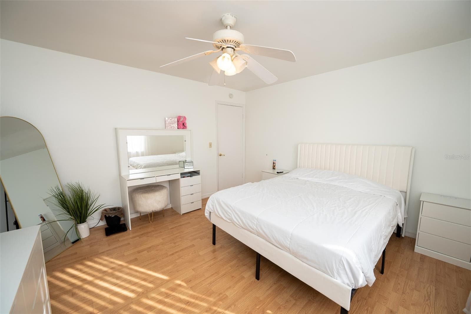 Single Family Residence at 1327 WATERVIEW BLVD E, LAKELAND, photo 28 of 53