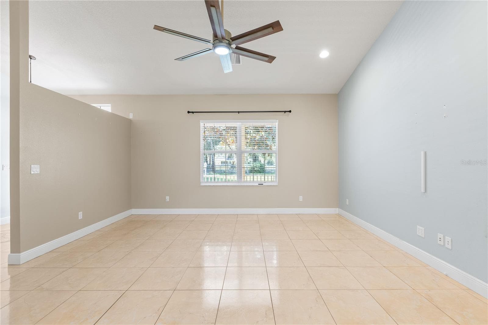 Single Family Residence at 6514 LAKE IRENE DR, LAND O LAKES, photo 19 of 76