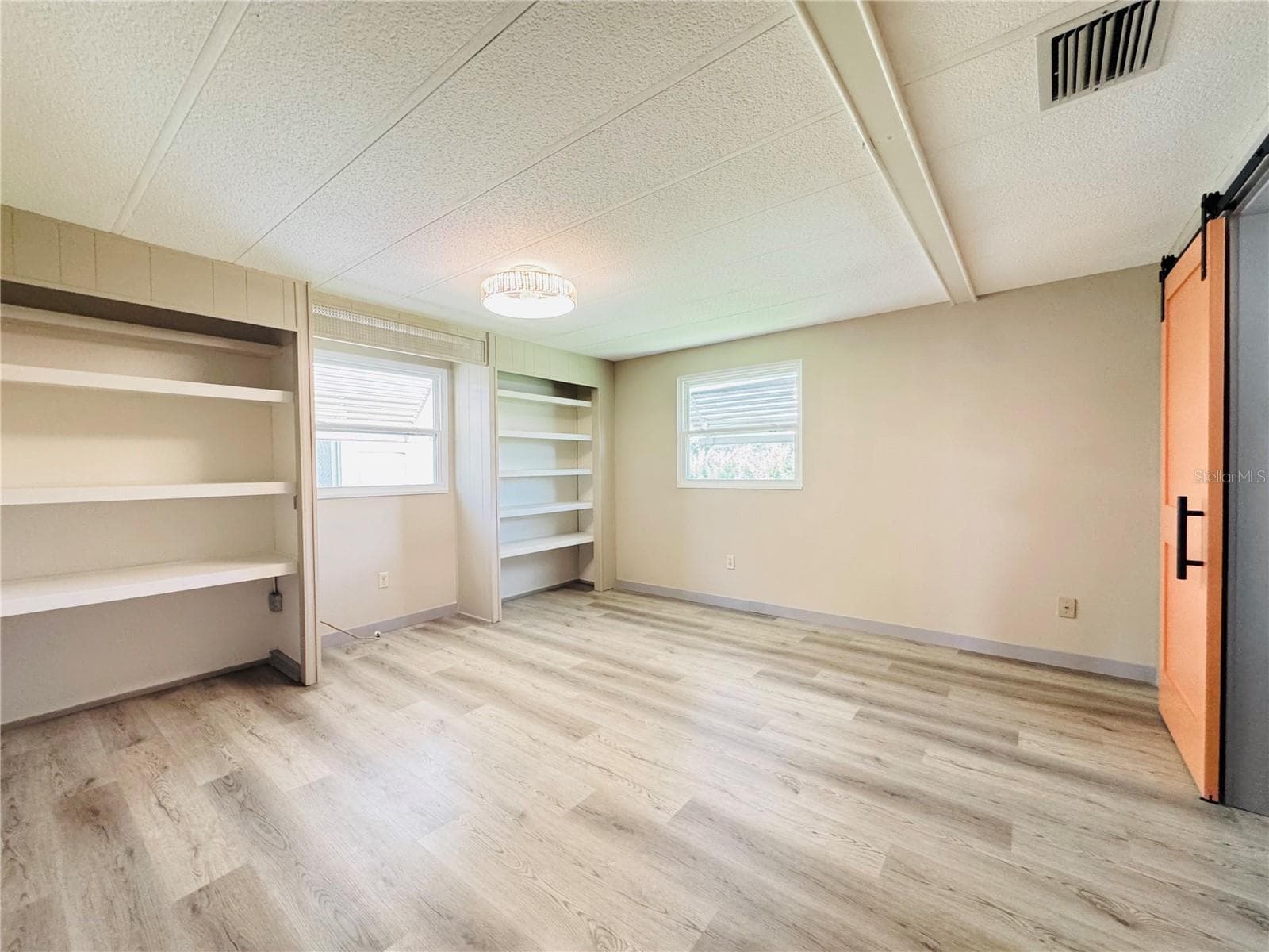Manufactured Home at 488 MARINA LN, TAVARES, photo 22 of 29