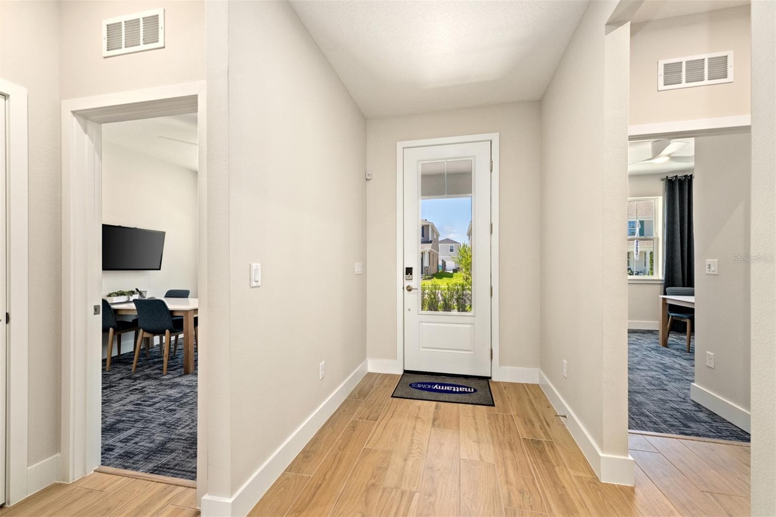 Meridian Parks Honeysuckle Model Foyer - 12446 MARITIME ST, ORLANDO