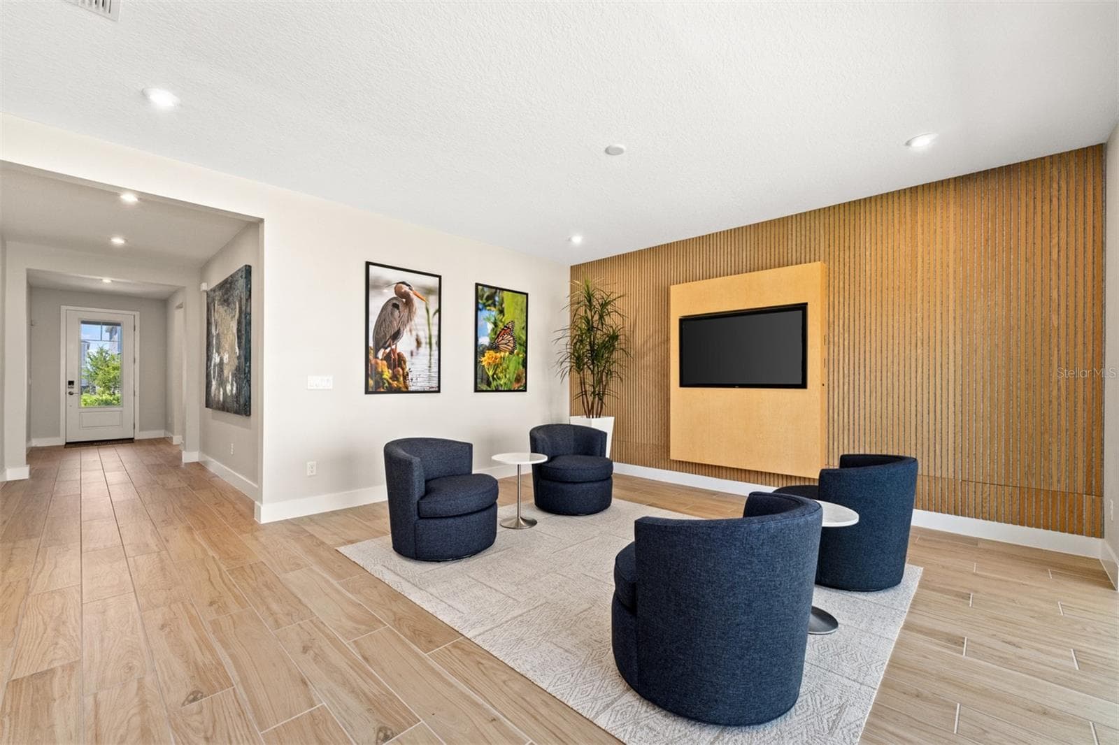 Meridian Parks Honeysuckle Model Great Room - 12446 MARITIME ST, ORLANDO