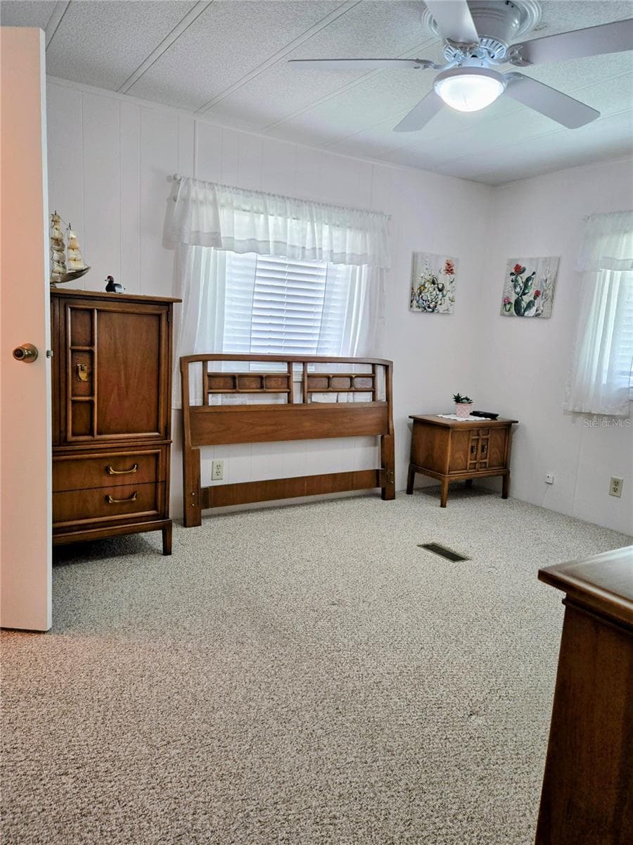 Manufactured Home at 6245 QUALITY LN, ZEPHYRHILLS, photo 30 of 52