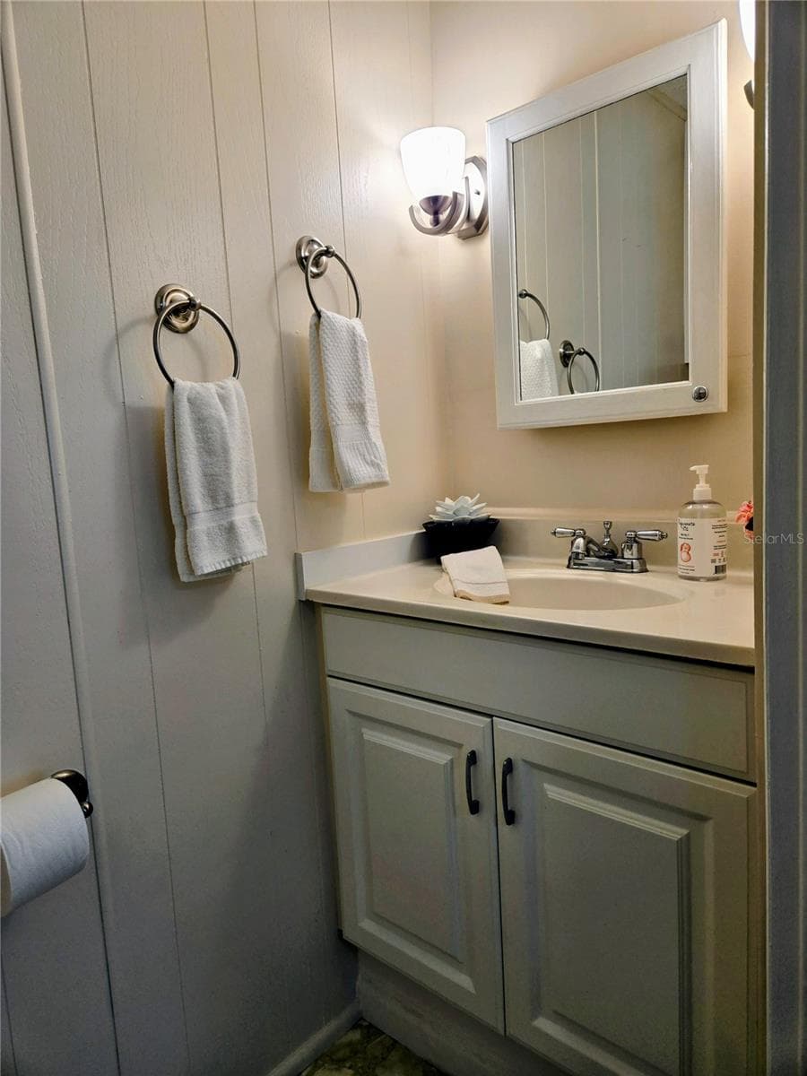Manufactured Home at 6245 QUALITY LN, ZEPHYRHILLS, photo 33 of 52