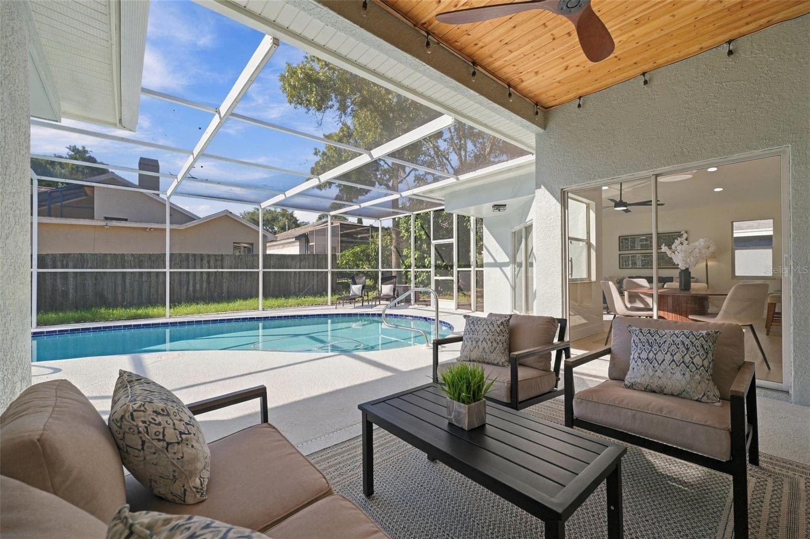 Single Family Residence at 1070 CAPTAINS WAY, TARPON SPRINGS, photo 20 of 23