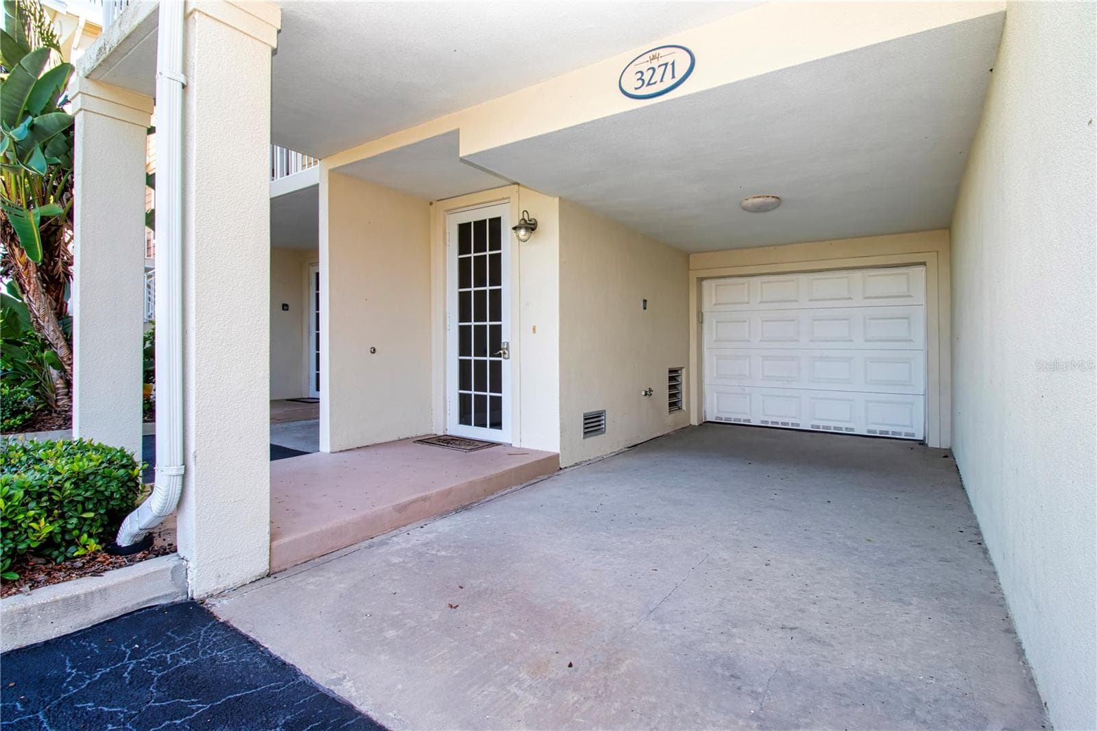 Townhouse at 3271 MANGROVE POINT, RUSKIN, photo 9 of 76