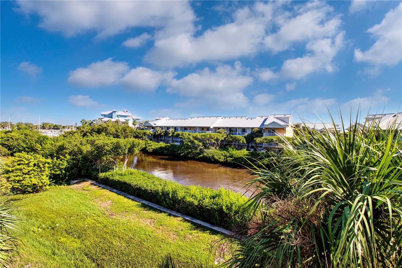 Townhouse at 3271 MANGROVE POINT, RUSKIN, photo 38 of 76