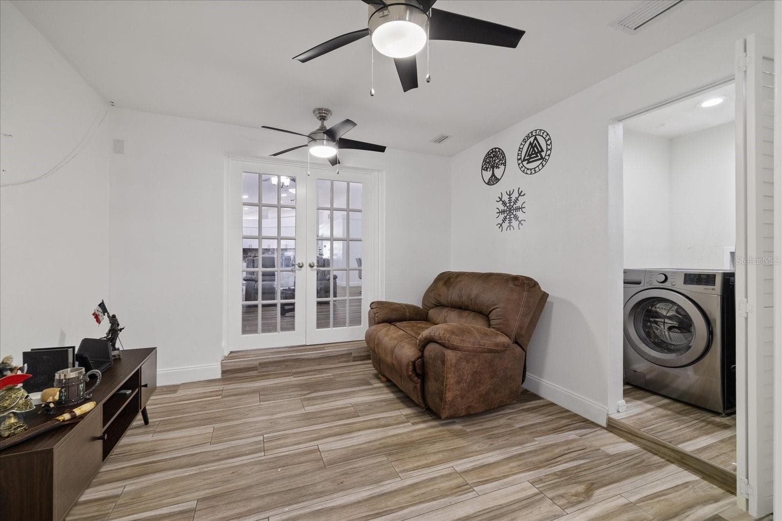 Single Family Residence at 8712 FOUNTAIN AVE, TAMPA, photo 38 of 65
