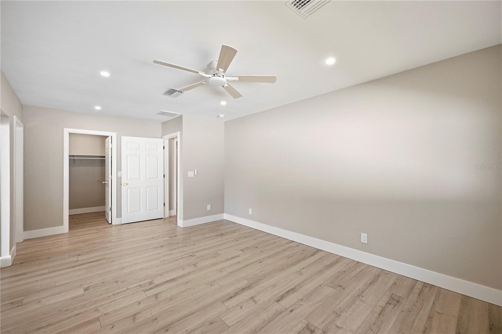 Single Family Residence at 1900 60TH ST S, GULFPORT, photo 16 of 45
