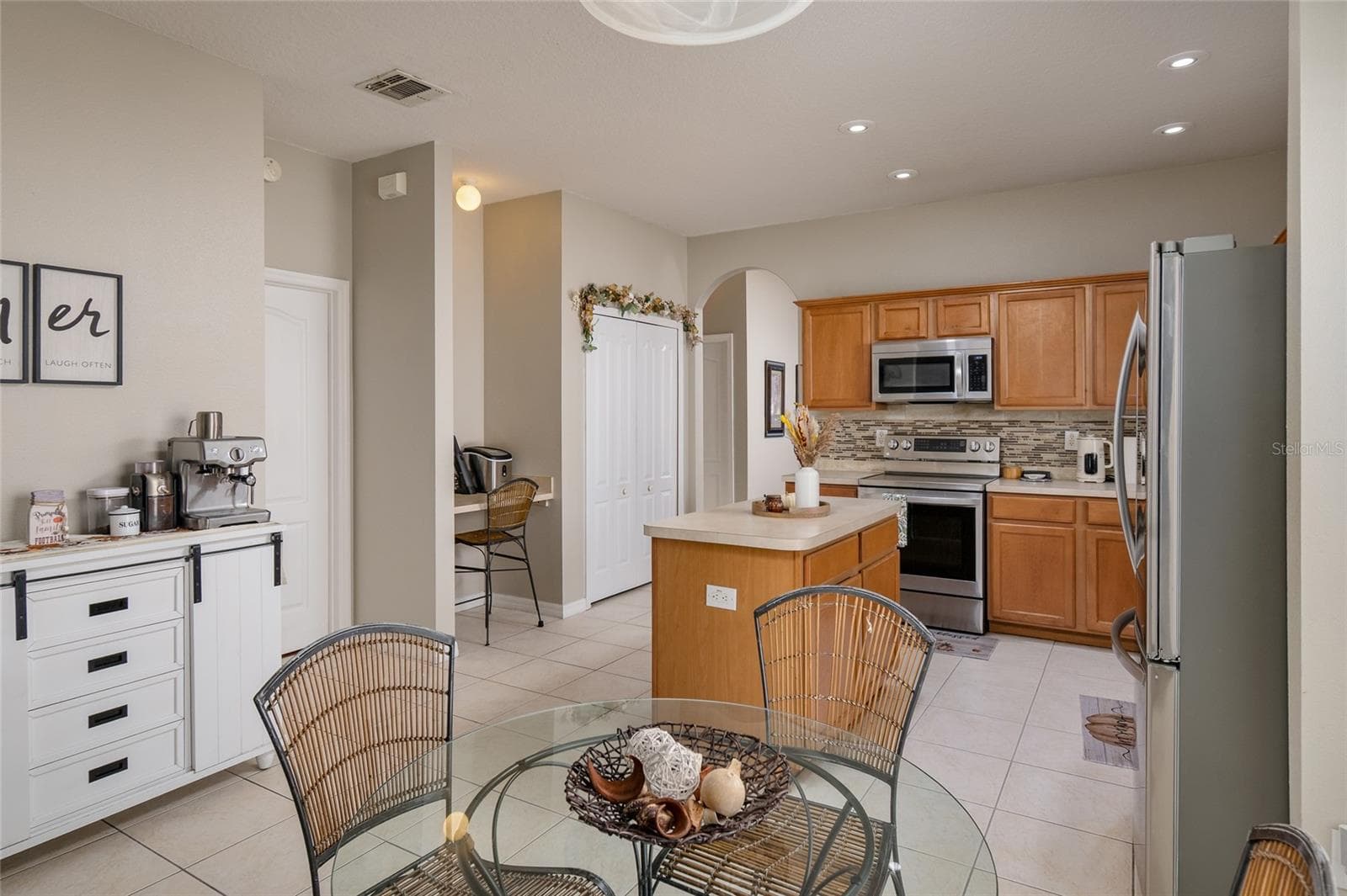 Single Family Residence at 306 CLYDESDALE CIR, SANFORD, photo 14 of 39