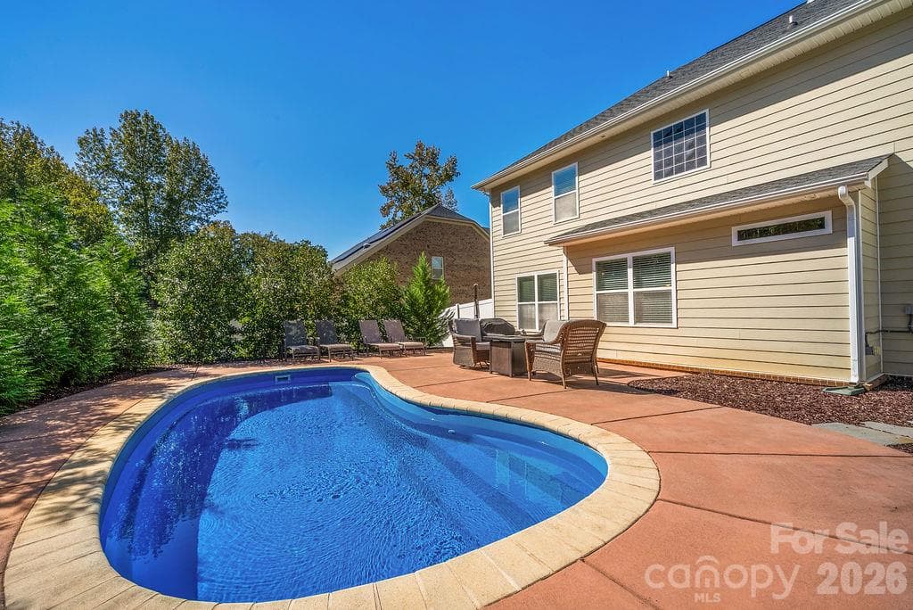 Single Family Residence at 7810 Grove Hall Avenue, Mint Hill, photo 5 of 38