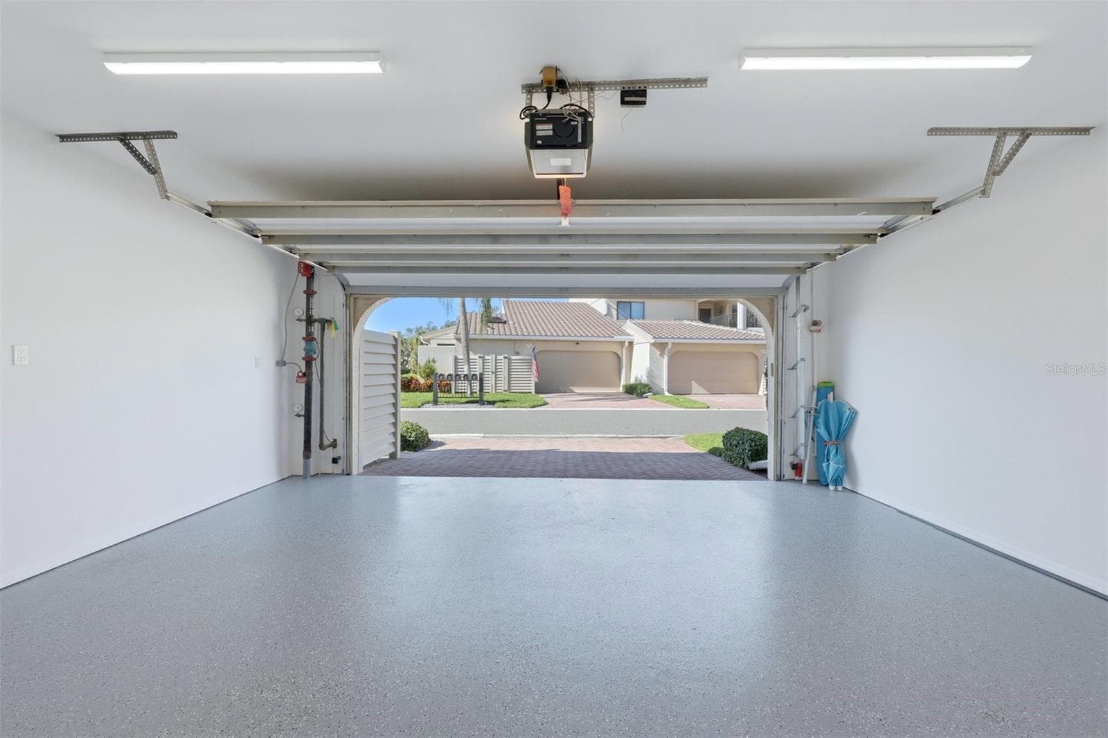 2 Car Garage with new epoxy floor - 2141 HARBOURSIDE DR #1203, LONGBOAT KEY
