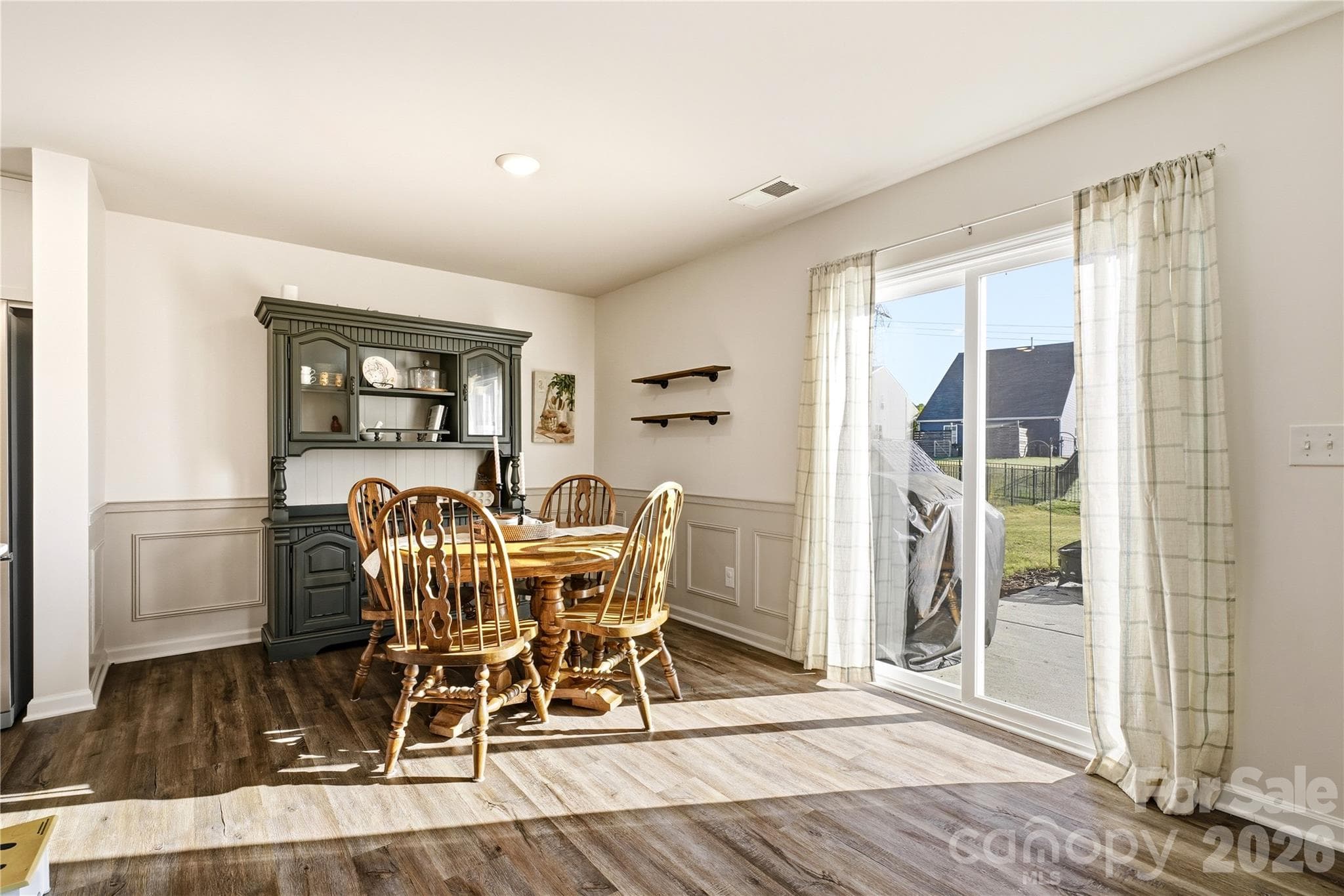 Single Family Residence at 1170 Columbus Trail, Denver, photo 10 of 34