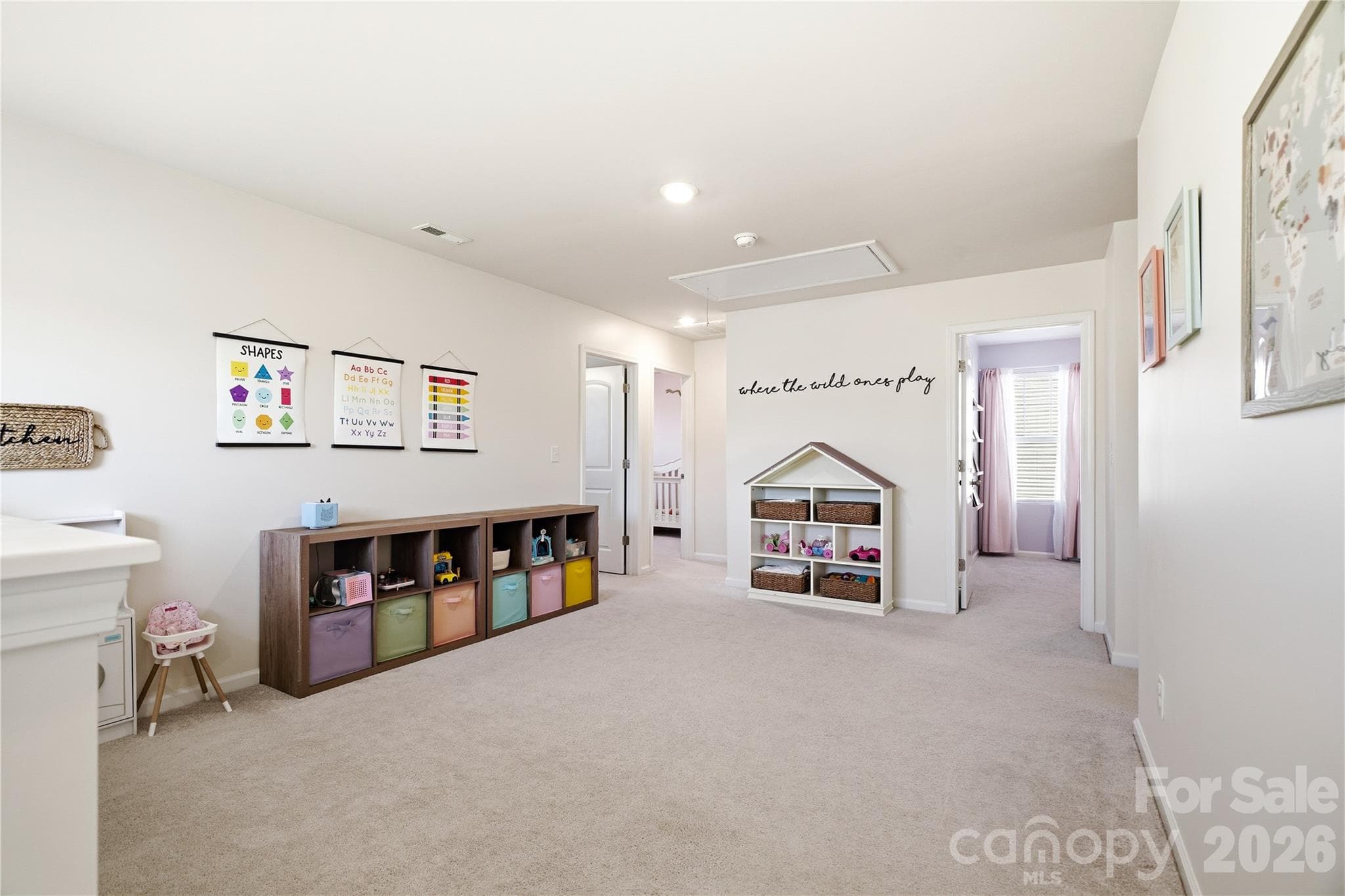 Single Family Residence at 1170 Columbus Trail, Denver, photo 17 of 34