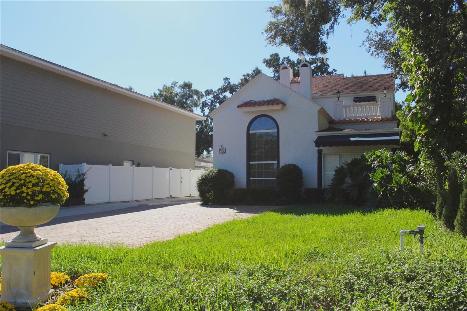 Single Family Residence at 908 S SUMMERLIN AVE, ORLANDO, photo 5 of 60