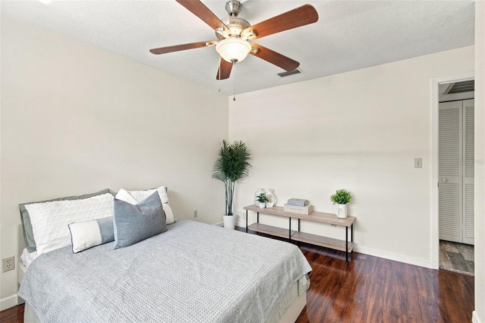 Condominium at 3411 TEESIDE DR #3411, NEW PORT RICHEY, photo 31 of 57