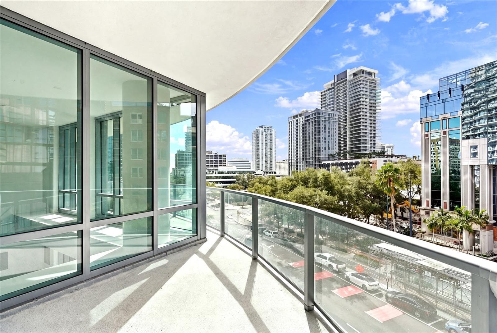 Condominium at 400 CENTRAL AVE #301, ST PETERSBURG, photo 9 of 34