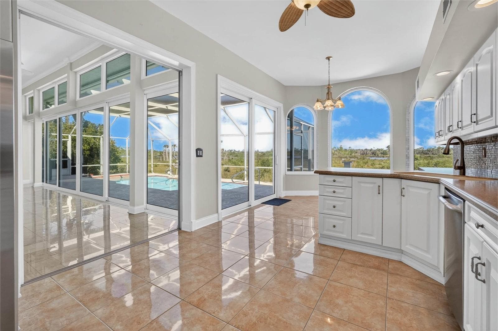 Kitchen With Scenic Views - 74 COVINGTON LN, PALM COAST