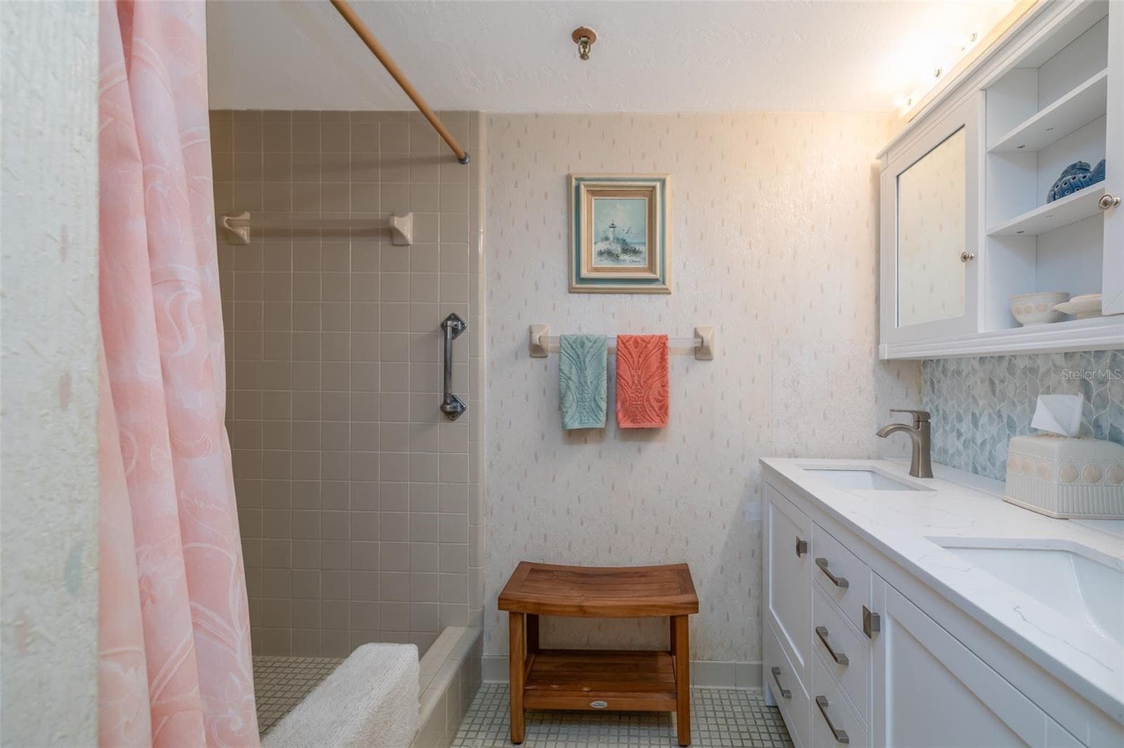 Remodeled master bath! - 3001 S ATLANTIC AVE #531, NEW SMYRNA BEACH